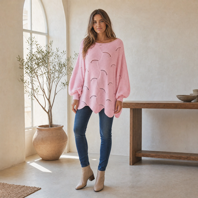 Frieda oversized tröja – hålmönstrad med rund hals