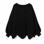 Frieda oversized tröja – hålmönstrad med rund hals