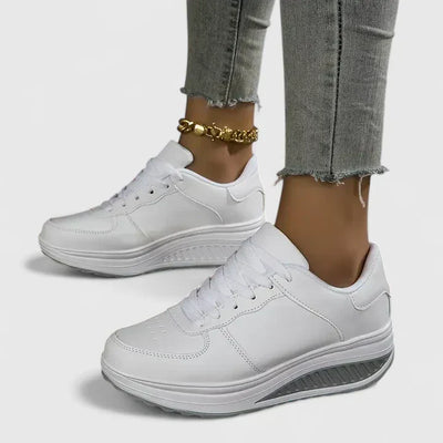 Carmeliyah sneakers