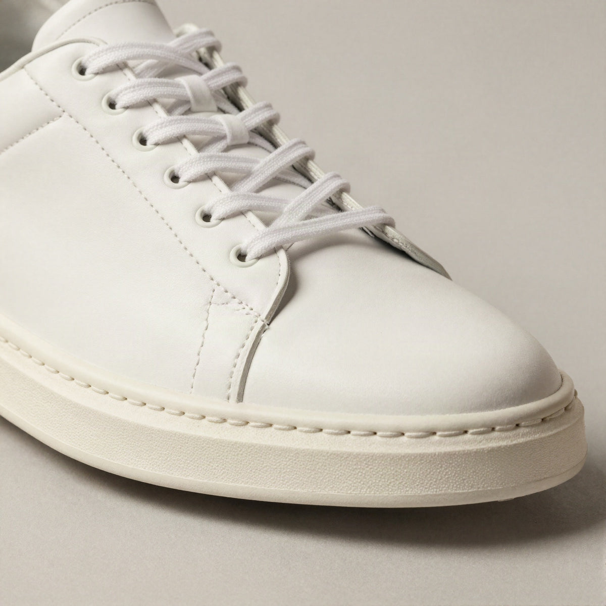 Ronja sneaker i mockalook – Vit
