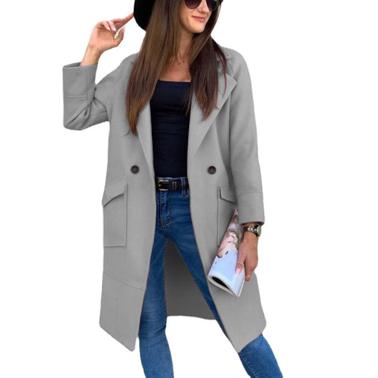 Mia trenchcoat med knappslå